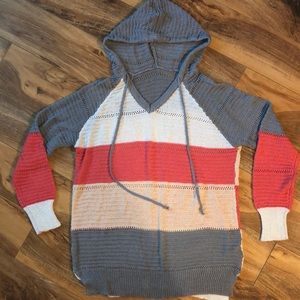 ⭐️5/$25⭐️Large light weight sweater